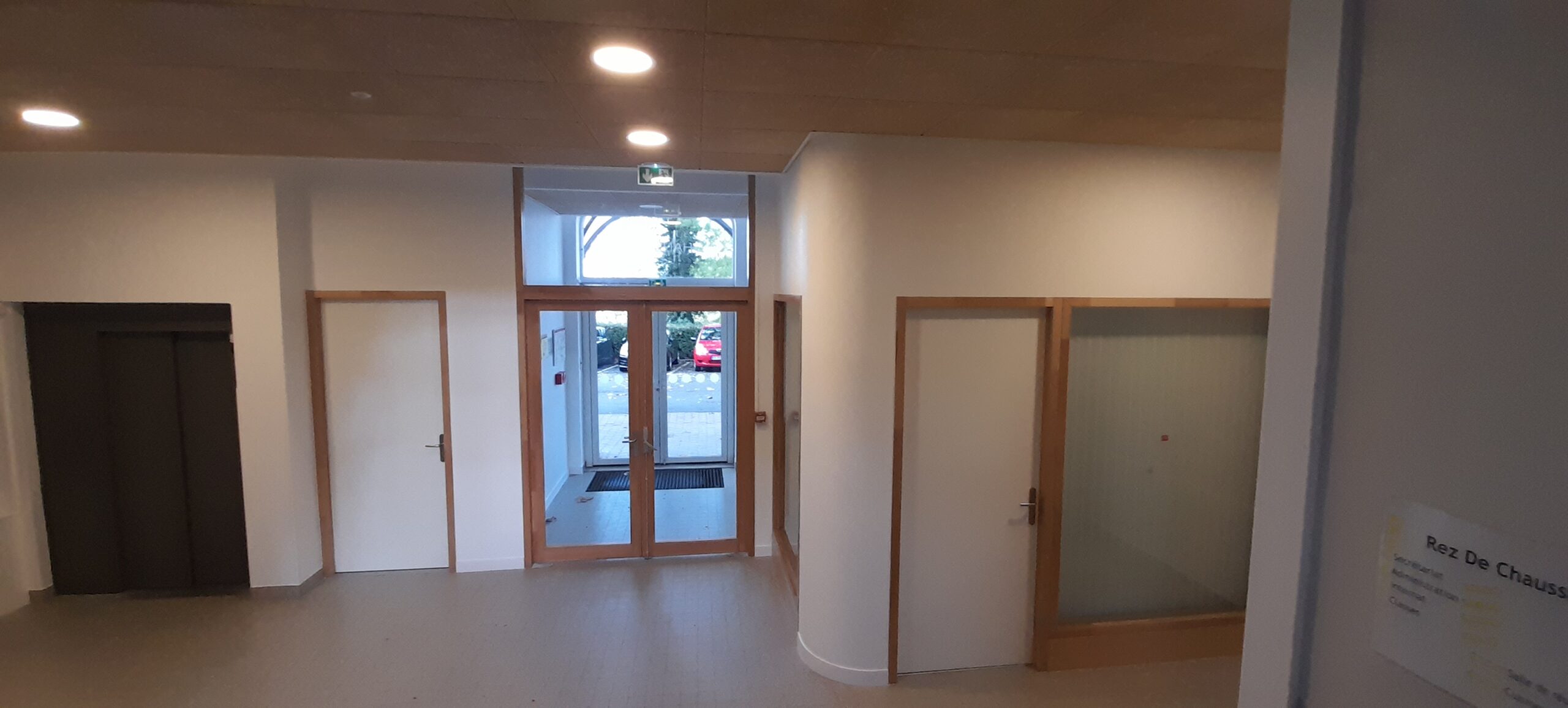 Rénovation d'une école - Espace Accueil 